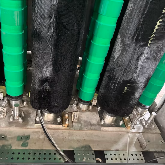 Линия по производству прессов для двойного остекления. Автоматическая машина для производства изоляционного стекла. Онлайн-заполнение газом изоляционного стекла.